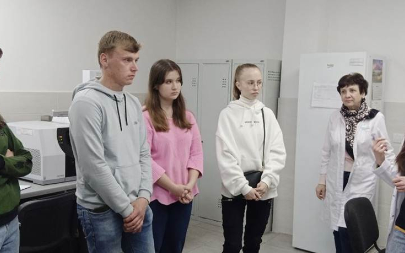 БУВР: ЗДОБУВАЧІ. ВИПУСКНИКИ. РОБОТОДАВЦІ