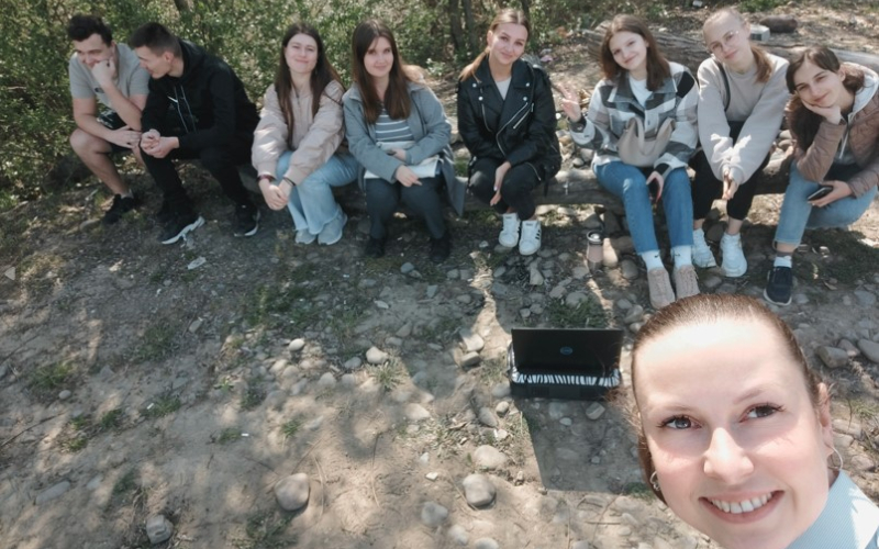 Кажуть, інформація на відкритому повітрі засвоюється краще! 