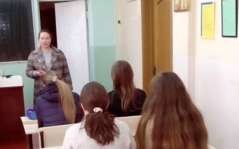 Зустрічі з учнівською молоддю