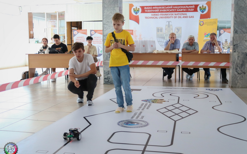 Перегони роботів