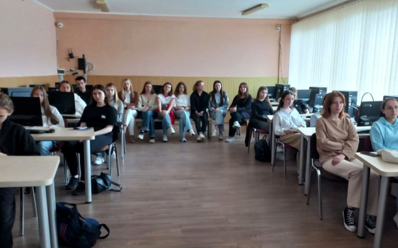 Зустрічі з перекладачами-практиками
