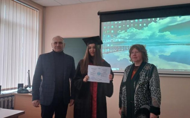 Вручення дипломів Магістра випускникам Факультету природничих наук спеціальності 101 Екологія
