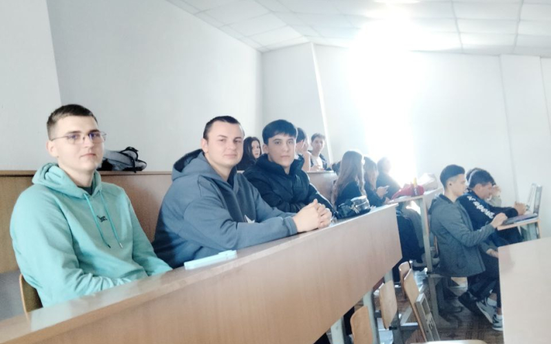 Зустріч гаранта ОП «Інженерія програмного забезпечення» зі студентами другого курсу