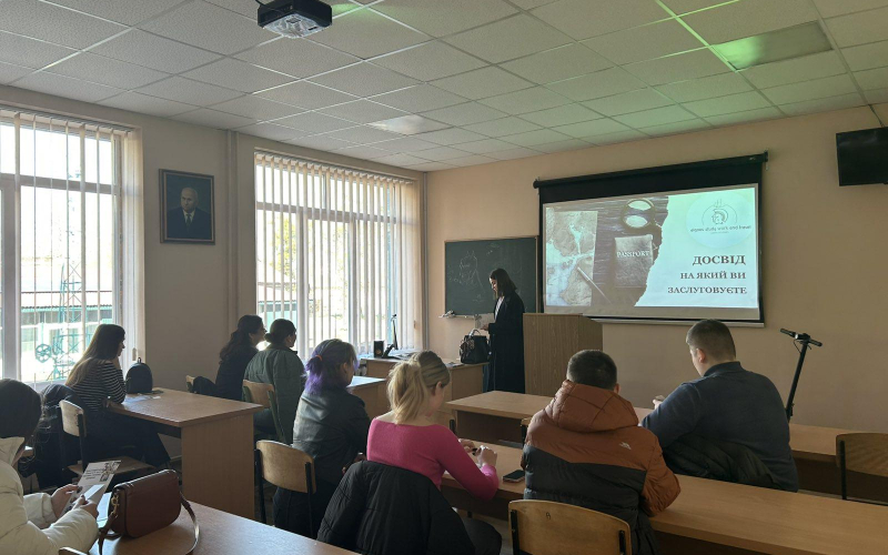 ПРОФЕСІОНАЛИ-ПРАКТИКИ ПРОПОНУЮТЬ МОЖЛИВОСТІ