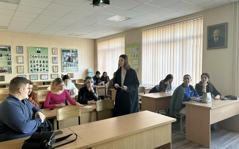 ПРОФЕСІОНАЛИ-ПРАКТИКИ ПРОПОНУЮТЬ МОЖЛИВОСТІ