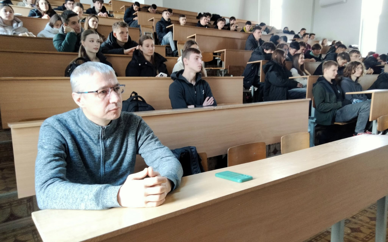 Вчимося у професіоналів з кібербезпеки!