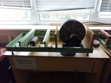 Макет лабораторної установки для статичного балансування роторів і валів