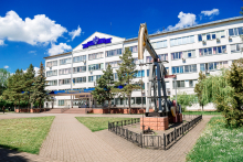 ІФНТУНГ : професії оновленої України 