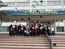 Вручення дипломів магістра філології