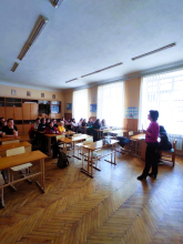 Зустрічі з учнівською молоддю