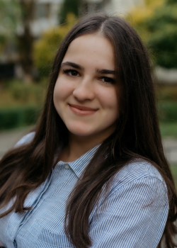 Медвідь Марія Миколаївна